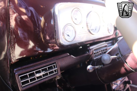 1936 Chevrolet Deluxe image 104