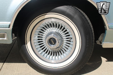 1978 Lincoln Continental image 28