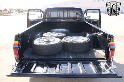 1976 Chevrolet K20 image 135