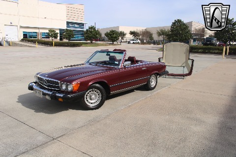 1985 Mercedes-Benz 380SL image 3
