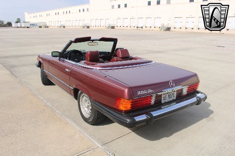 1985 Mercedes-Benz 380SL image 5
