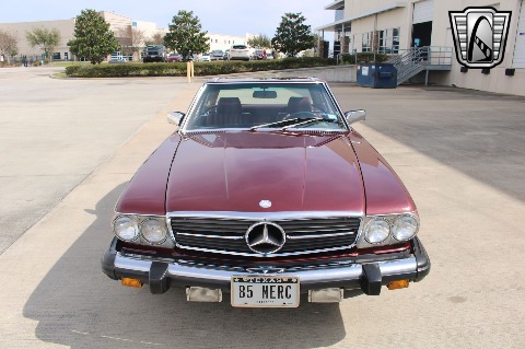1985 Mercedes-Benz 380SL image 35