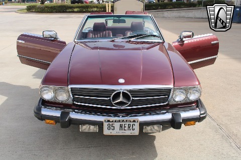 1985 Mercedes-Benz 380SL image 13