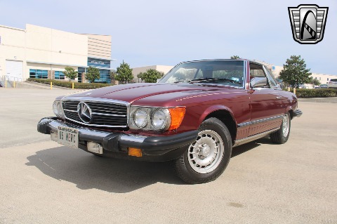 1985 Mercedes-Benz 380SL image 39