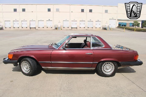 1985 Mercedes-Benz 380SL image 17