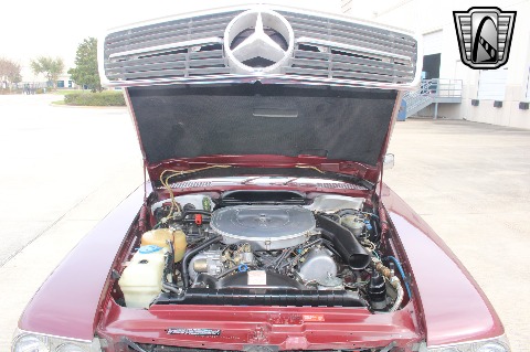 1985 Mercedes-Benz 380SL image 101