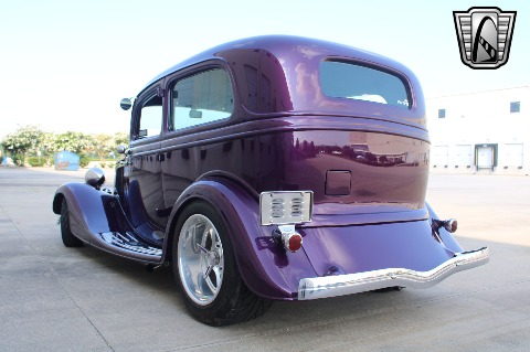 1933 Ford Tudor Sedan image 8