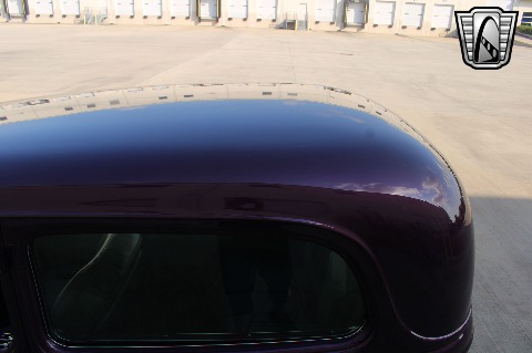 1933 Ford Tudor Sedan image 36