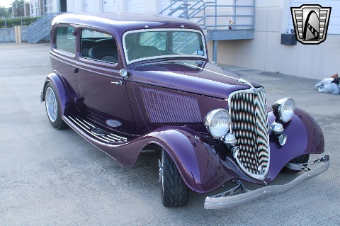 1933 Ford Tudor Sedan image 19