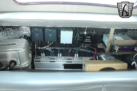 1933 Ford Tudor Sedan image 124