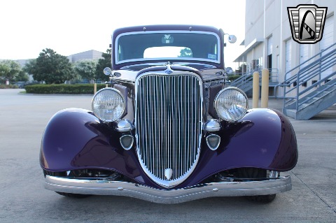 1933 Ford Tudor Sedan image 23
