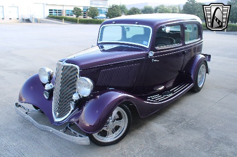 1933 Ford Tudor Sedan image 25
