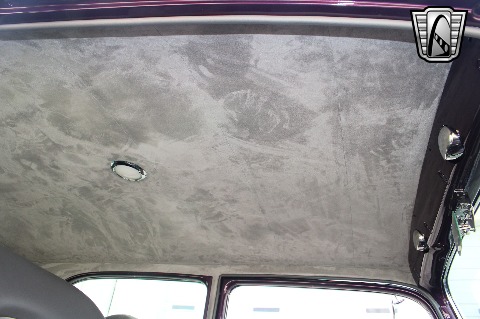 1933 Ford Tudor Sedan image 129