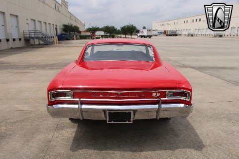 1966 Chevrolet Chevelle image 11