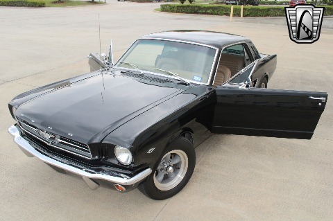 1965 Ford Mustang image 138