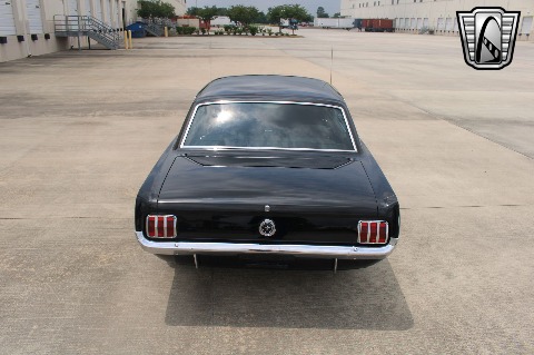 1965 Ford Mustang image 10