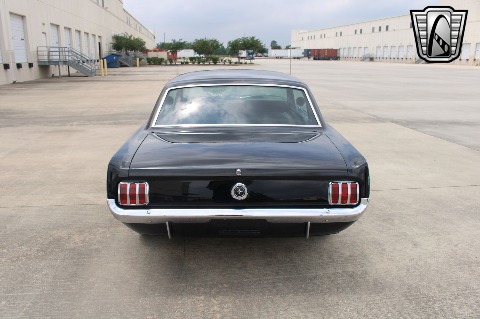 1965 Ford Mustang image 11