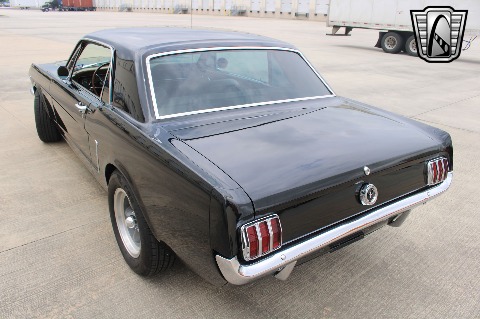 1965 Ford Mustang image 37