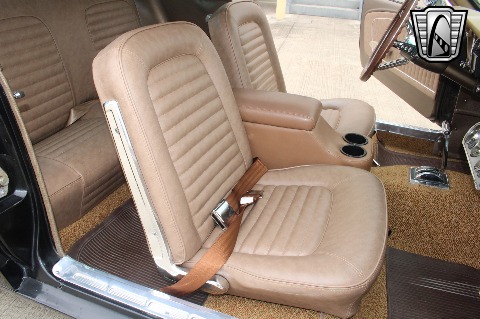 1965 Ford Mustang image 115