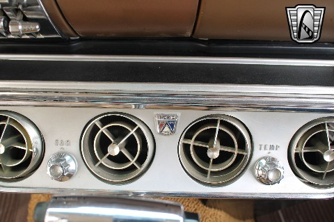 1965 Ford Mustang image 122