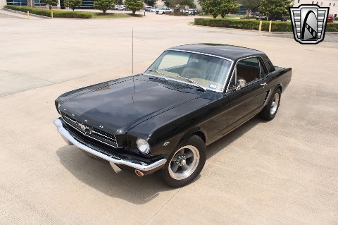 1965 Ford Mustang image 25