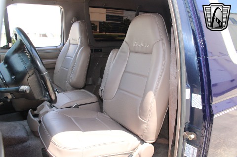 1995 Ford Bronco image 108