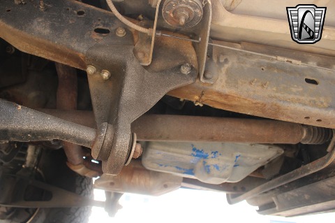 1995 Ford Bronco image 57