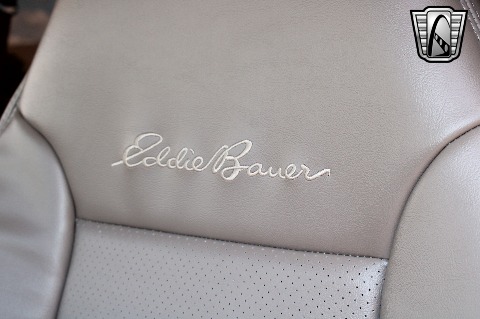 1995 Ford Bronco image 109