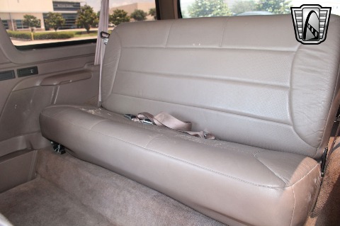 1995 Ford Bronco image 111