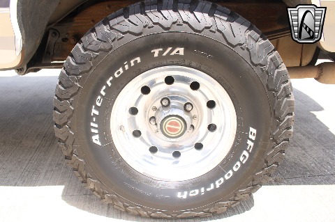 1995 Ford Bronco image 34