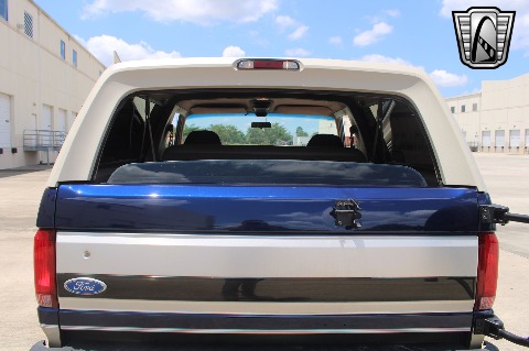 1995 Ford Bronco image 138