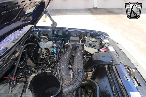 1995 Ford Bronco image 88