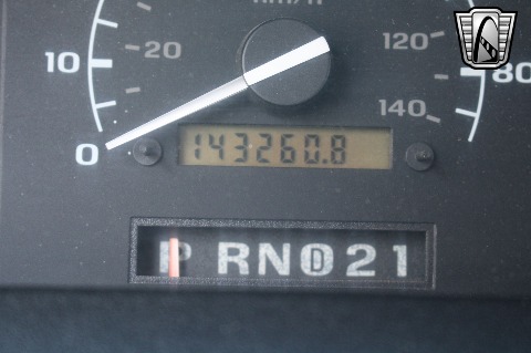 1995 Ford Bronco image 114