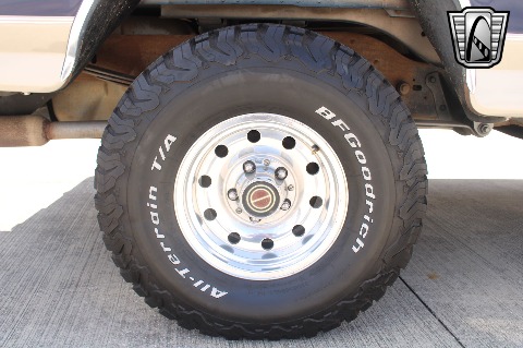 1995 Ford Bronco image 39