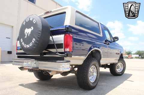 1995 Ford Bronco image 15