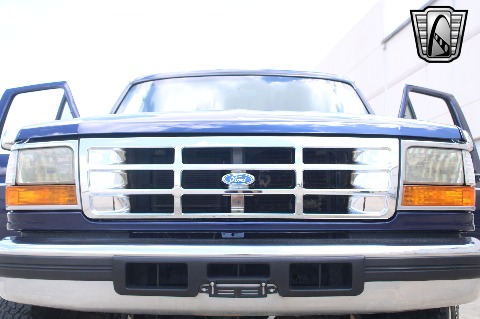 1995 Ford Bronco image 146