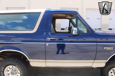 1995 Ford Bronco image 43