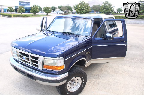 1995 Ford Bronco image 147