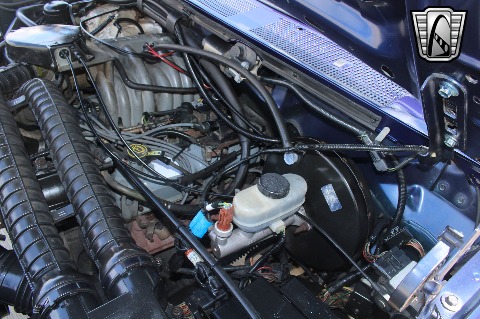 1995 Ford Bronco image 96