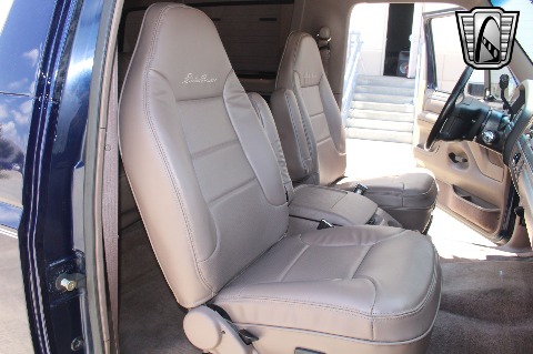 1995 Ford Bronco image 122