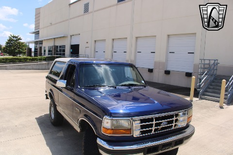 1995 Ford Bronco image 19