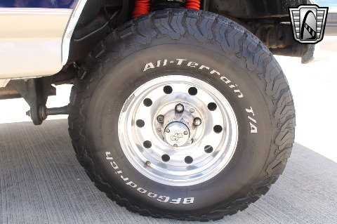 1995 Ford Bronco image 45