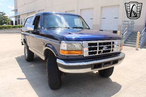1995 Ford Bronco image 20