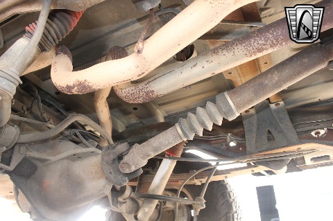 1995 Ford Bronco image 75