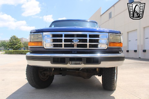 1995 Ford Bronco image 24