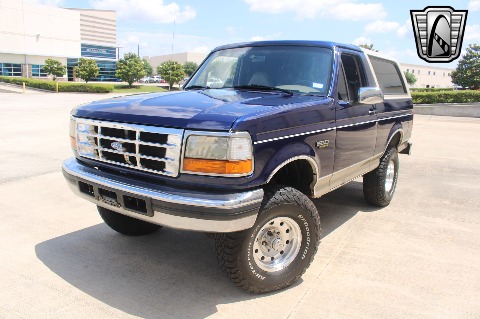 1995 Ford Bronco image 26