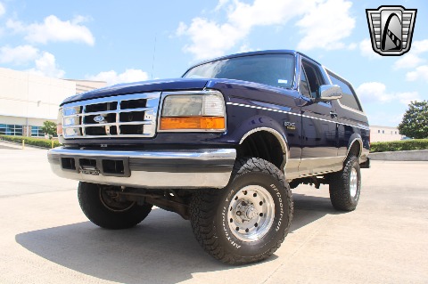 1995 Ford Bronco image 27