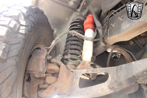 1995 Ford Bronco image 54