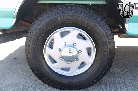 1996 Ford F250 image 39