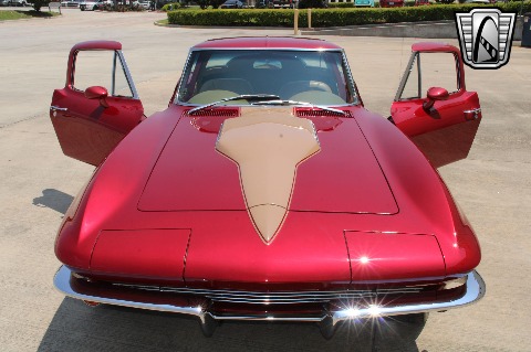 1963 Chevrolet Corvette image 133